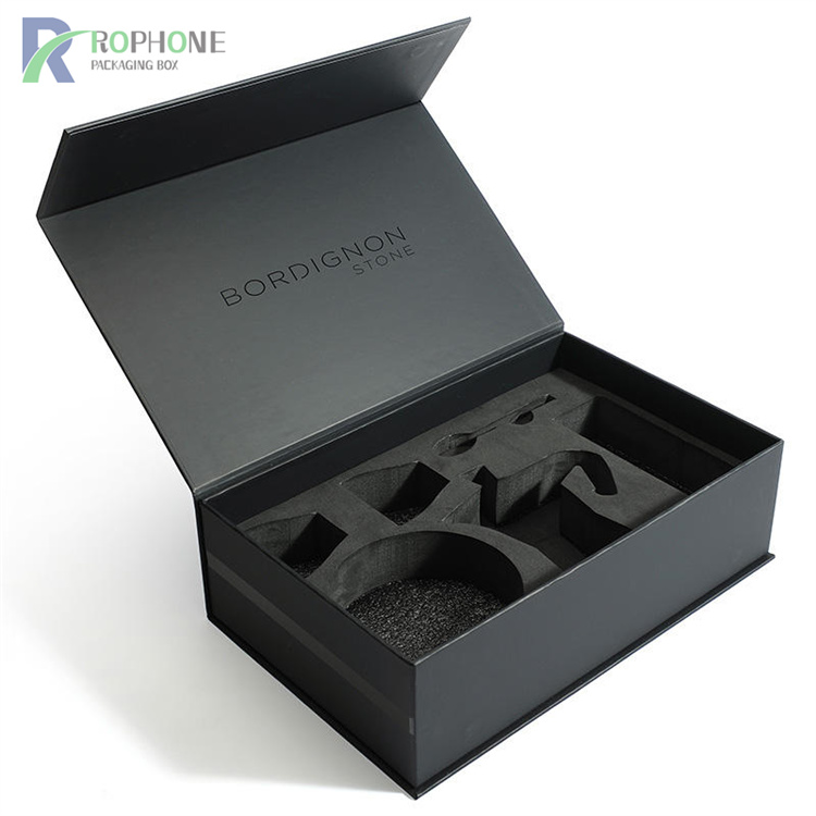 scatole regalo in cartone nero